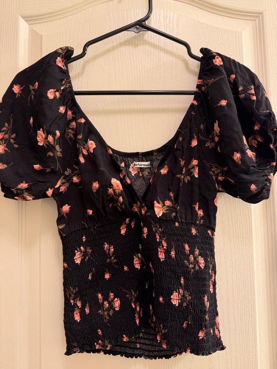 Reformation Tops - Reformation Black Floral Smocked Puff Sleeve Top